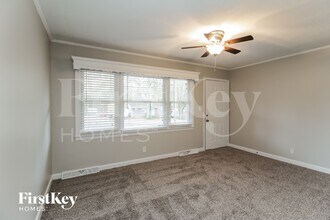 2754 Mary Ave in Gastonia, NC - Foto de edificio - Building Photo