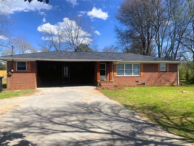 2680 US-41 in Calhoun, GA - Foto de edificio - Building Photo