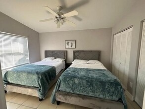 1840 Jefferson St, Unit B in Hollywood, FL - Building Photo - Building Photo