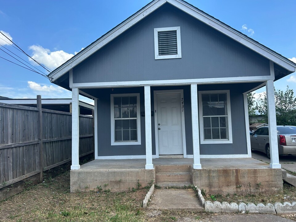 7431 Avenue L in Houston, TX - Building Photo