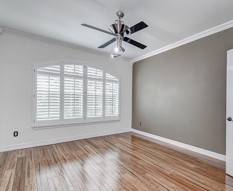 2111 Welch St in Houston, TX - Building Photo