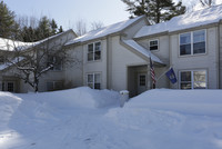 Quarry Ridge Apartments in Freeport, ME - Building Photo - Building Photo