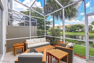 775 Hampton Cir in Naples, FL - Building Photo - Building Photo
