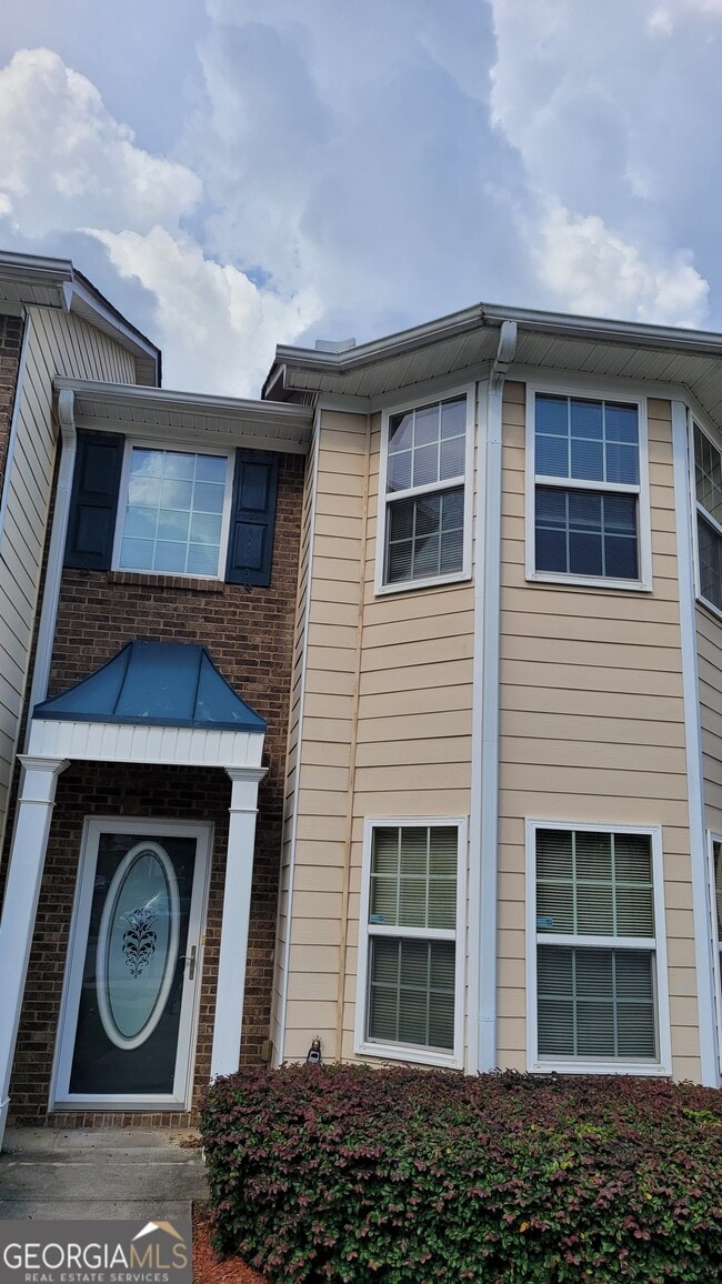 property at 4861 W Park Cir