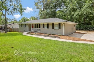 1589 Mary Lou Ln SE in Atlanta, GA - Building Photo - Building Photo