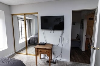 737 Cienega Rd in Big Bear Lake, CA - Building Photo - Building Photo