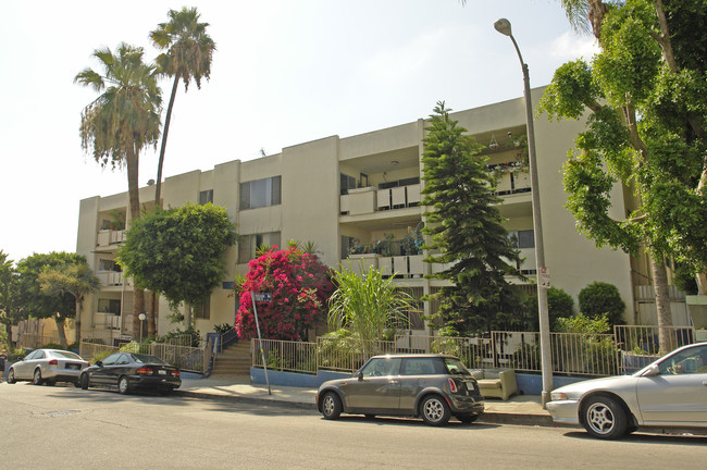 1841 N Fuller Ave in Los Angeles, CA - Building Photo - Building Photo