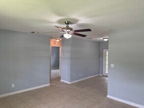 1740 SW 70th Way in North Lauderdale, FL - Building Photo - Building Photo