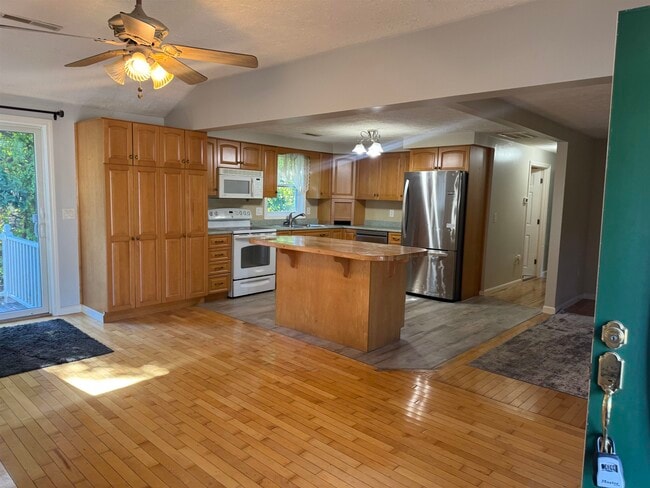 property at 1 Kerri Ln