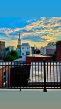 32 N Front St, Unit 3f in Philadelphia, PA - Foto de edificio - Building Photo
