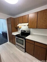 98-1379-1379 Koaheahe Pl in Pearl City, HI - Building Photo - Building Photo