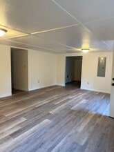 15144 Sitkum Ln in Myrtle Point, OR - Building Photo - Building Photo