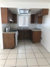 11951 Chamberlaine Way in Adelanto, CA - Building Photo - Building Photo