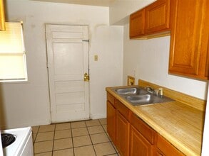 2341 NW Bell Ave in Lawton, OK - Building Photo - Building Photo