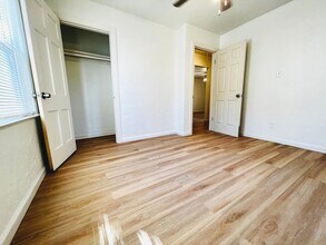 533 E Douglas Dr in Midwest City, OK - Building Photo - Building Photo