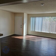 308 N. Stepney St. in Inglewood, CA - Building Photo - Building Photo