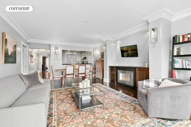 732 W End Ave in New York, NY - Building Photo - Building Photo
