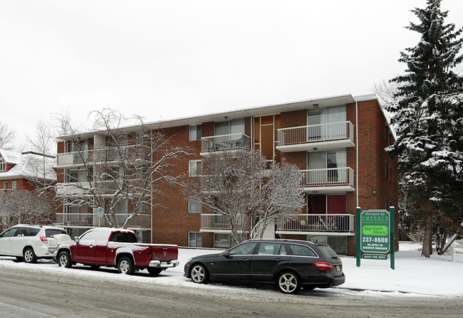 Harrison House in Calgary, AB - Building Photo - Primary Photo