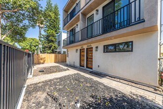 5506 Barton Ave in Los Angeles, CA - Building Photo - Building Photo