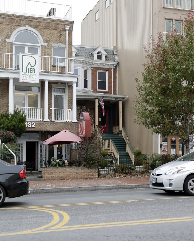 2134 Wisconsin Ave NW in Washington, DC - Building Photo - Building Photo