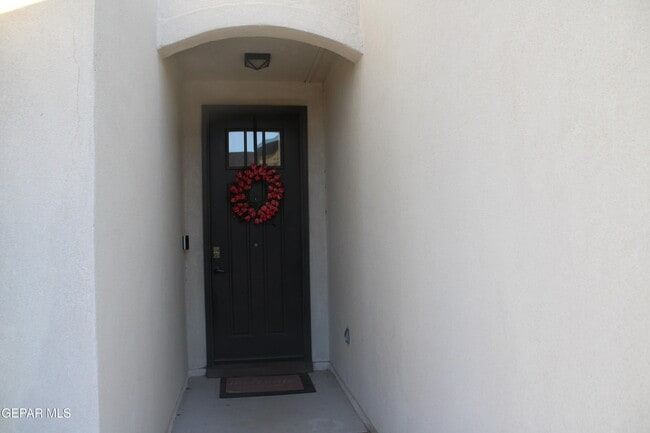 163 Via Rojas Dr in Horizon City, TX - Building Photo - Building Photo