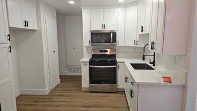 2869 Los Alamos Ct in San Luis Obispo, CA - Building Photo - Building Photo