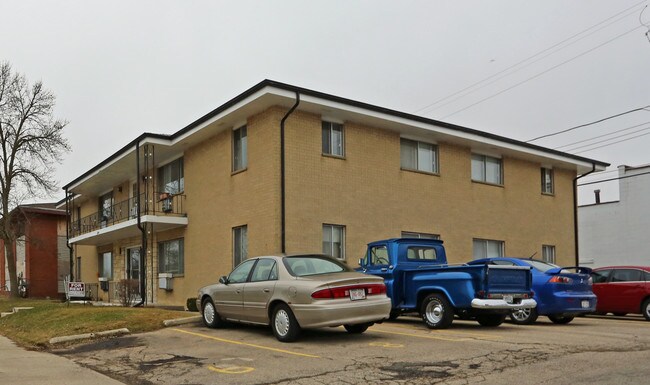 2600 Jacato Dr in Racine, WI - Foto de edificio - Building Photo