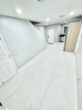 928 NW 2nd St in Fort Lauderdale, FL - Building Photo - Building Photo