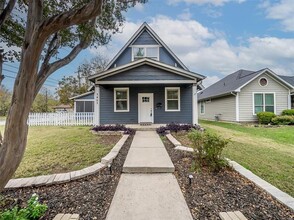 1401 N Bradley St in McKinney, TX - Building Photo - Building Photo