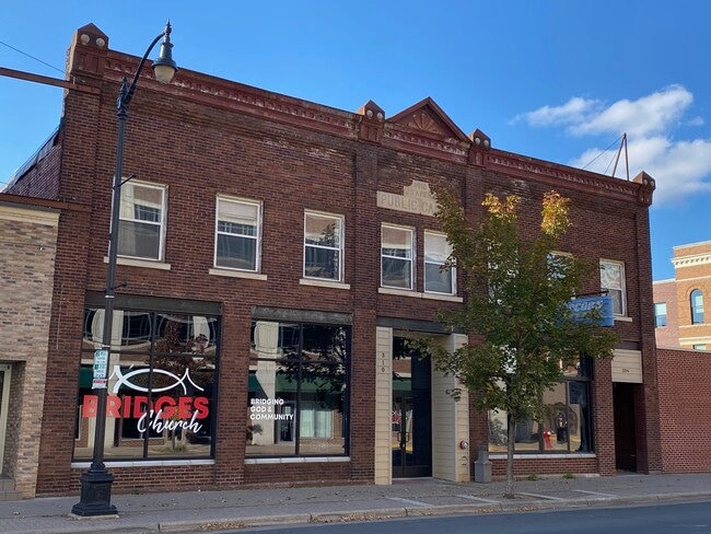 306 4th St S, Unit 13 in La crosse, WI - Building Photo - Building Photo