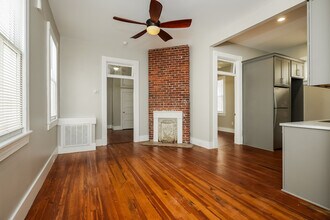 98 Morris St in Charleston, SC - Building Photo - Building Photo