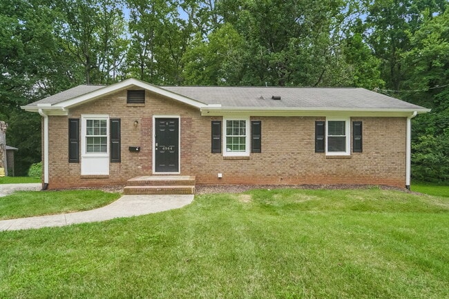 property at 4944 Springview Rd