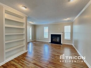 3525 Sunset Hollow Ct in High Point, NC - Building Photo - Building Photo