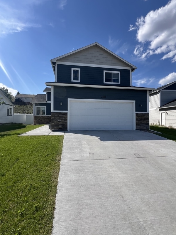property at 1716 Kade Ct