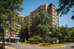 Langston Views in Washington, DC - Building Photo