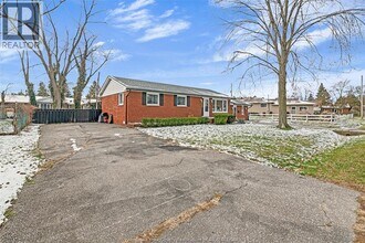 310 Superior St in Windsor, ON - Building Photo - Building Photo