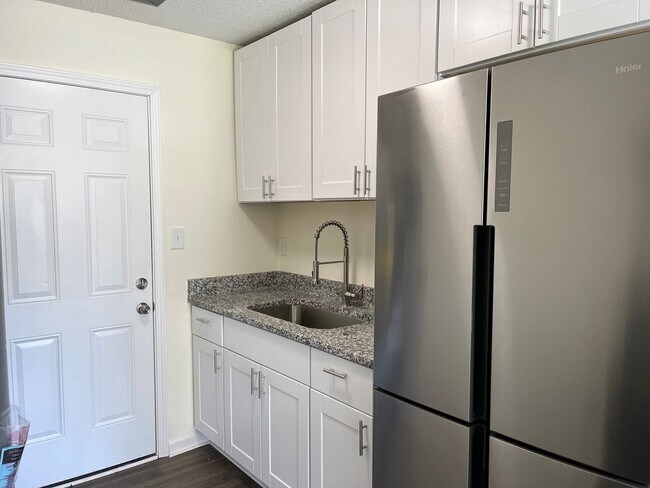3588 Fair St in Macon, GA - Building Photo - Building Photo