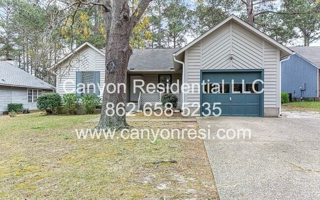5516 Deep Hollow Ct