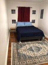 240 South Ave, Unit unit #4 in Rochester, NY - Foto de edificio - Building Photo