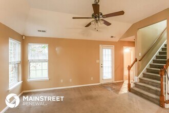 5801 Autumn Trace Ln in Indian Trail, NC - Foto de edificio - Building Photo