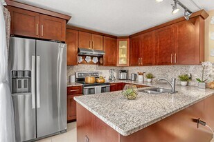 728 Mill Valley Pl in West Palm Beach, FL - Building Photo