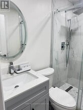 66 Haskins Cres in Georgina, ON - Building Photo - Building Photo