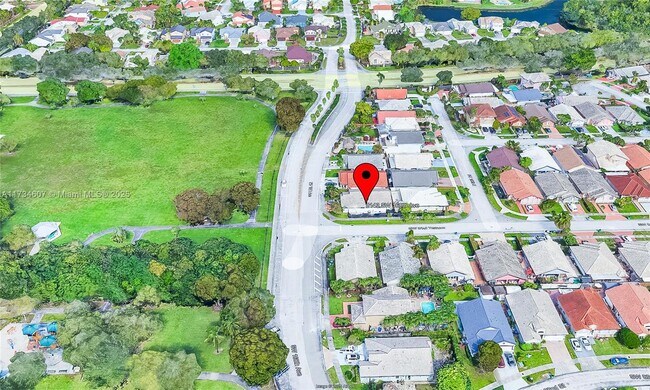 8143 SW 160th Ave in Miami, FL - Building Photo - Building Photo