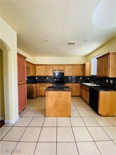 4948 Caprock Canyon Ave in Las Vegas, NV - Building Photo - Building Photo