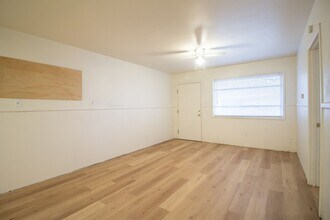 2328 62nd St in Lubbock, TX - Building Photo - Building Photo