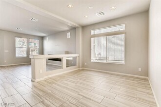 10546 Parthenon St in Las Vegas, NV - Building Photo - Building Photo