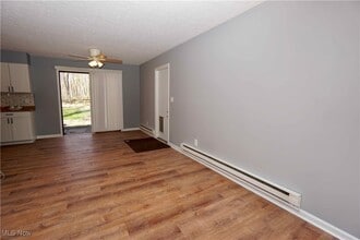 18570 Shaw Rd in Chagrin Falls, OH - Building Photo - Building Photo