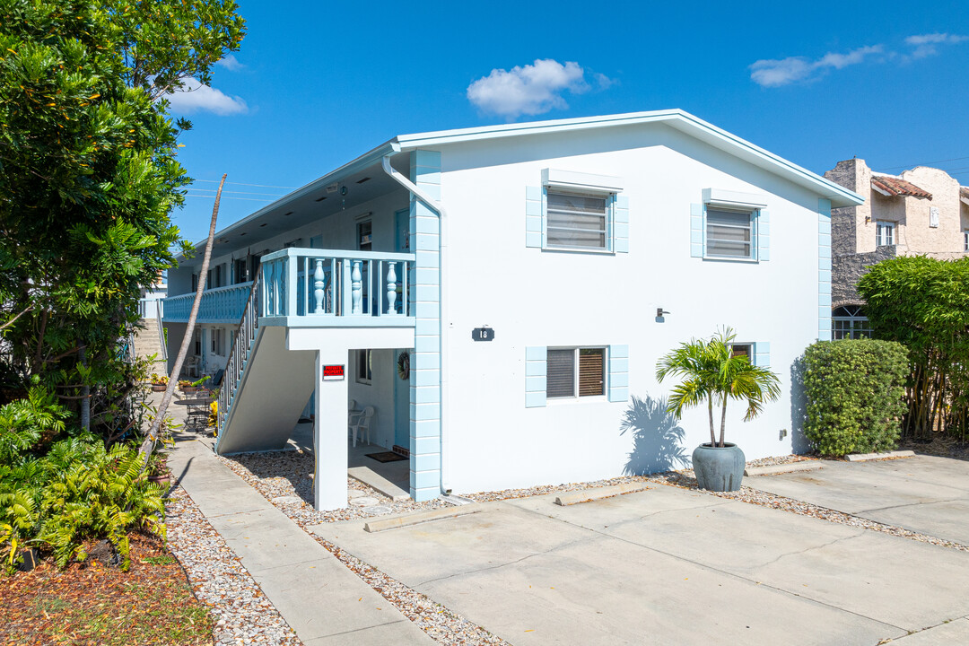 Townsites Apts Three Condo in Lake Worth, FL - Building Photo