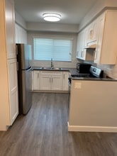 12931 Oxnard St in Los Angeles, CA - Building Photo - Building Photo