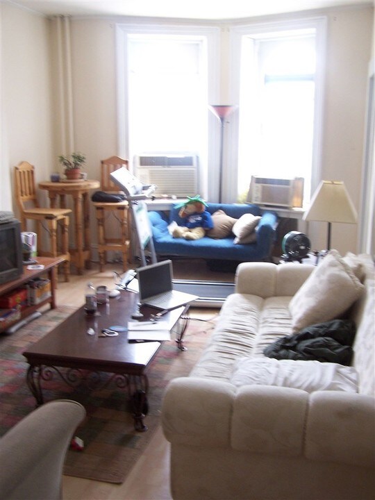 1034 Washington St in Hoboken, NJ - Building Photo
